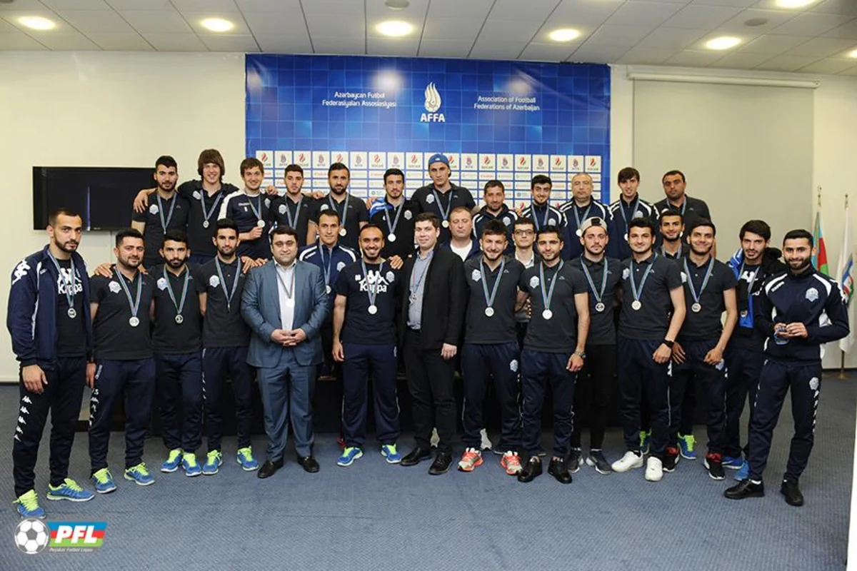Səbailə gümüş, Ağsuya bürünc medallar təqdim olunub