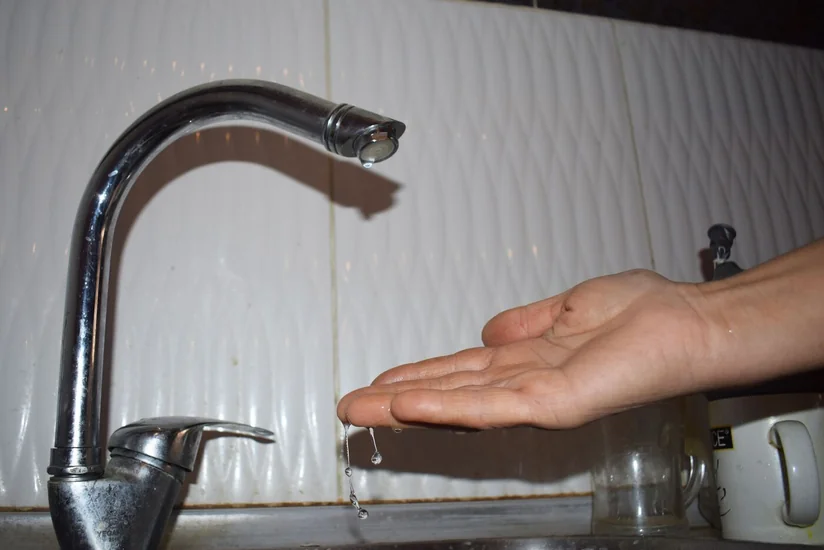 Bakının beşmərtəbə adlanan ərazisində içməli suyun verilişində məhdudiyyət yaranıb