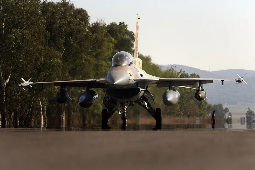 ВВС Израиля атаковали 25 военных объектов ХАМАС в Газе