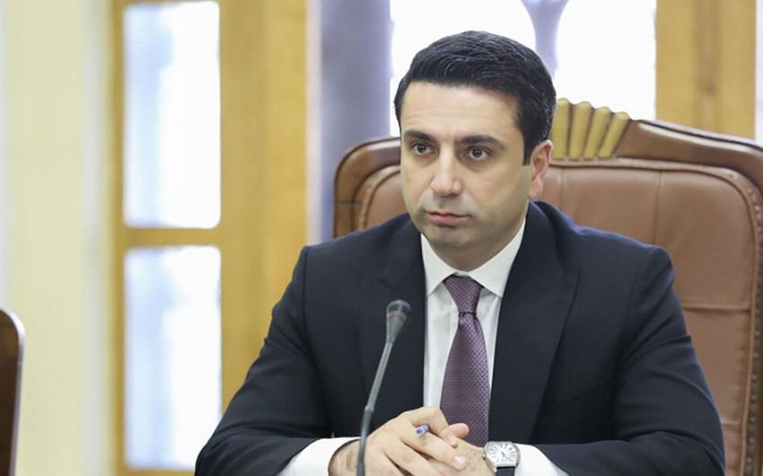 Ermənistan parlamentinin sədri: Marqarita Simonyan və əri agentdir