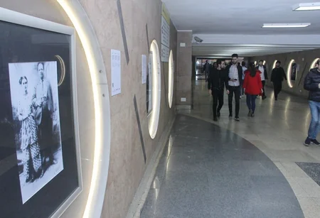 “Gənclik” metrostansiyasında “Dieqo və Frida. Yolun yarısında bir təbəssüm” sərgisi keçirilib