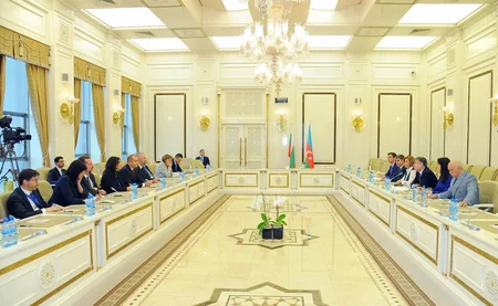 Bolqarıstan prezidenti Milli Məclisdə olub
