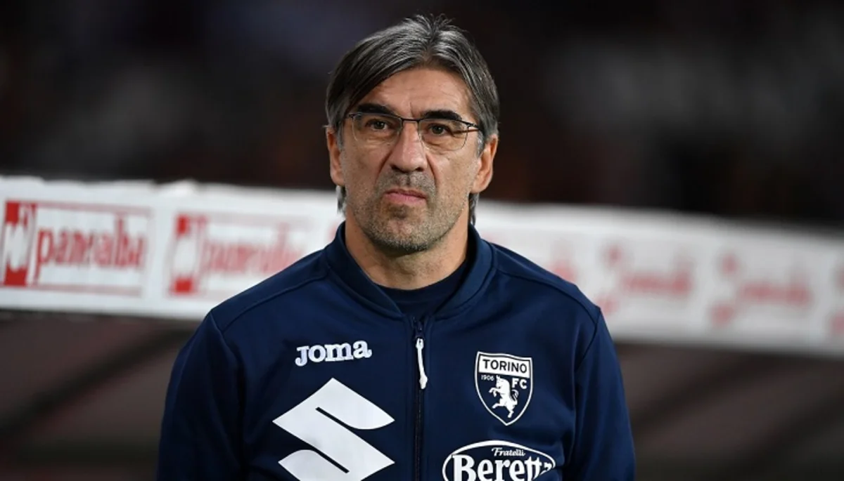 Torino baş məşqçisini istefaya göndərib