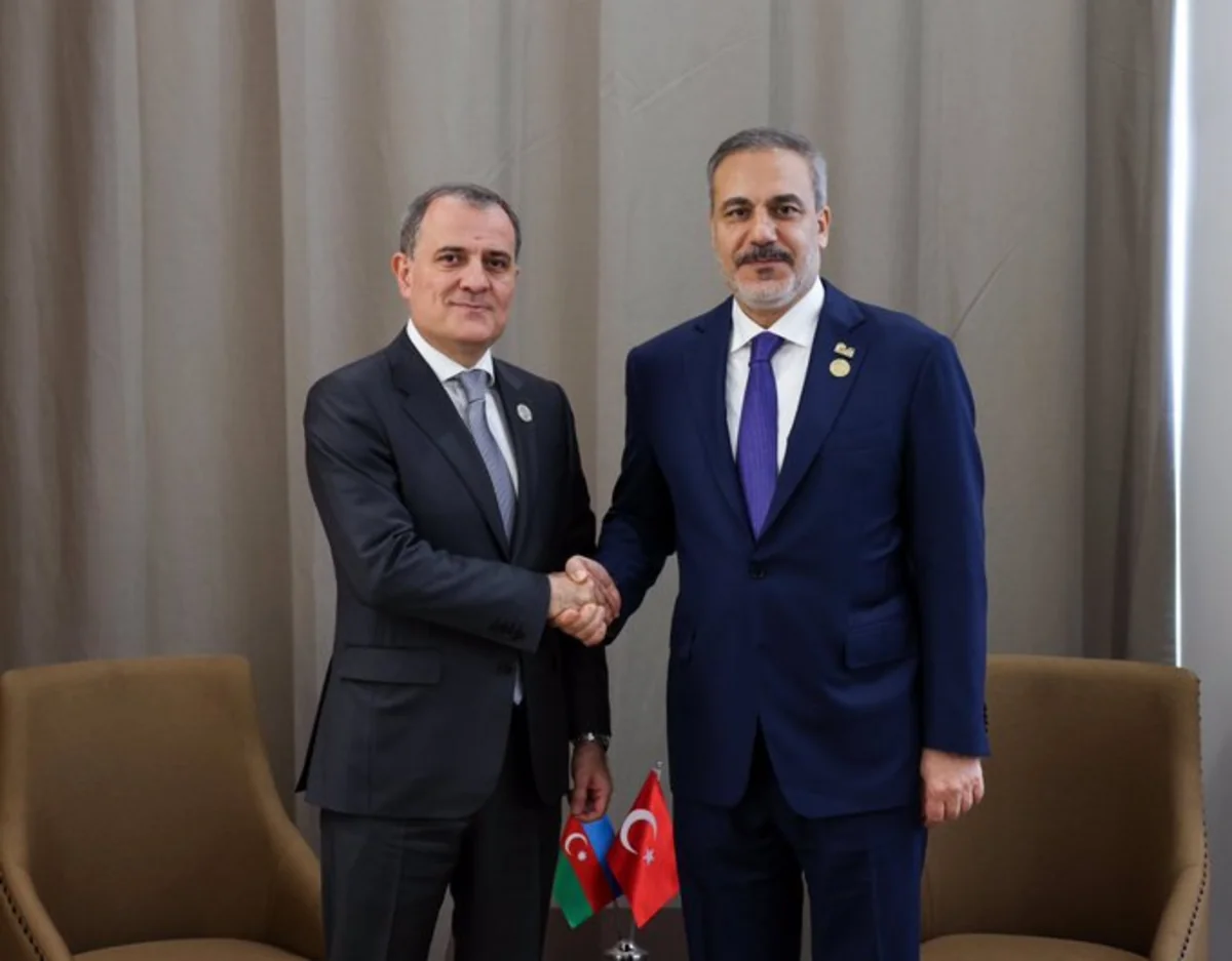 Azərbaycan və Türkiyə XİN başçıları qarşılıqlı maraq doğuran məsələləri müzakirə ediblər - YENİLƏNİB