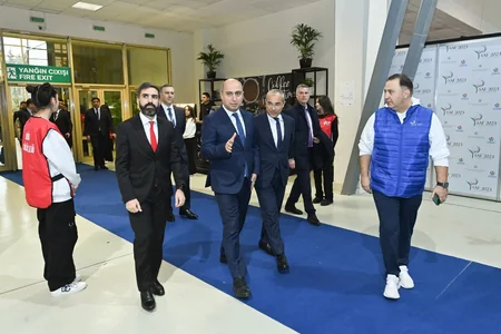 SAF 2023-ün üçüncü günündə dövlət rəsmiləri yarışları izləyiblər 