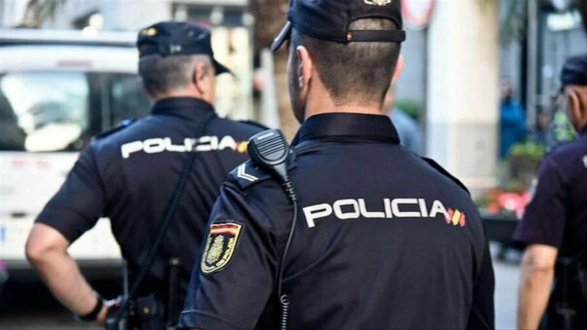 Spanish police detain 22 climate activists for damage of over €500,000