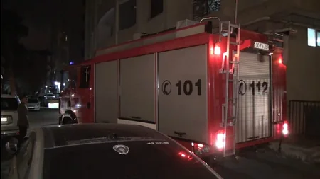Bakıda süni maneə səbəbindən yanğın avtomobillərinin yaşayış binasına yaxınlaşa bilməməsi müəyyən edilib