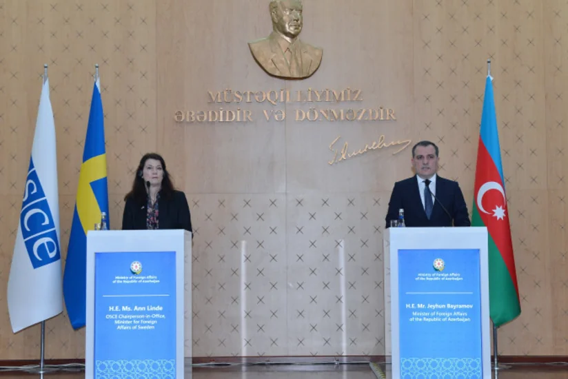 ATƏT sədri Azərbaycan XİN rəhbəri ilə sərhəddəki gərginliyi müzakirə etdi