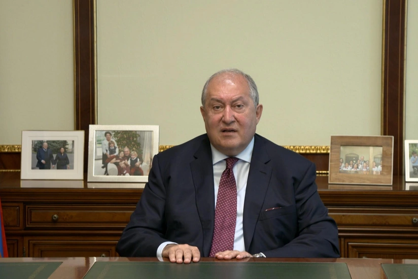 Президент Армении заразился коронавирусом