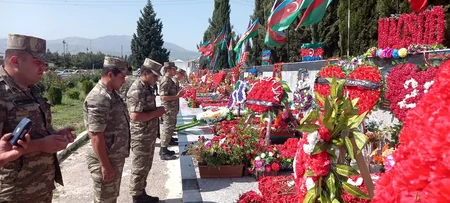Silahlı Qüvvələr Günü münasibətilə Azərbaycan Ordusunda silsilə tədbirlər keçirilib