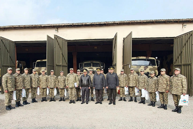 Deputy Defense Minister meets with servicemen