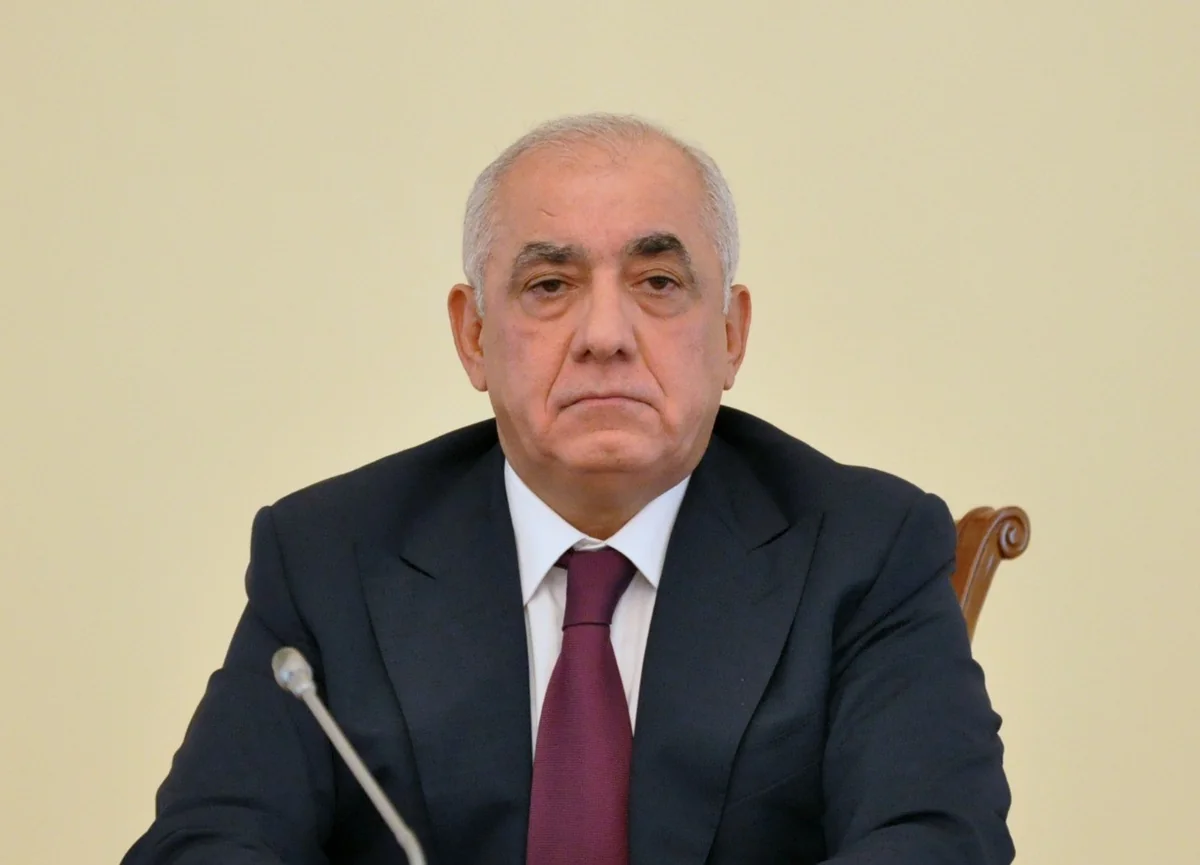 Baş nazir: Gələn il ordunun müasir hərbi texnika və silah-sursatla təchizatı əsas xərc istiqamətlərindən biri olacaq