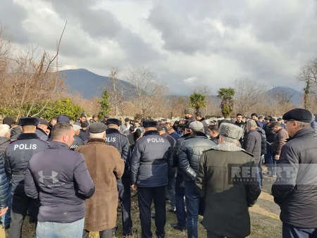 В Балакяне похоронены восемь погибших пассажиров самолета AZAL