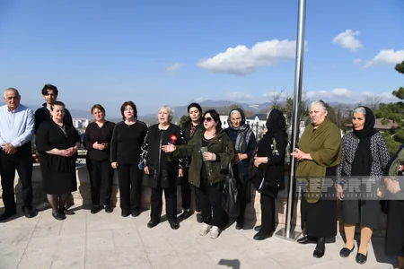 “Xocavənd əməliyyatı”nda şəhid olan kəşfiyyatçıların ailə üzvləri Xankəndiyə səfər ediblər