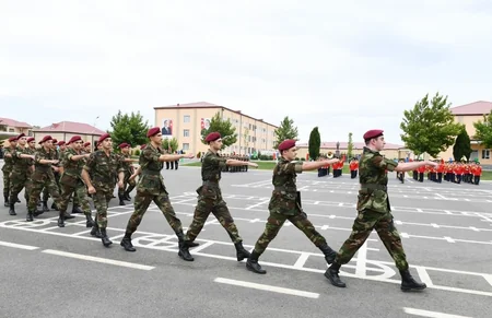 Ceremony to transfer soldiers from active military service to reserve units held at military unit of State Security Service