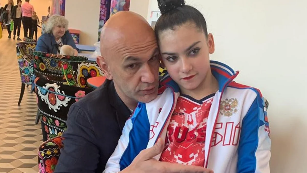 Dmitri Kramarenko: Qızımın Azərbaycan bayrağı altında çıxış etməsi nəzərdən keçirilmir