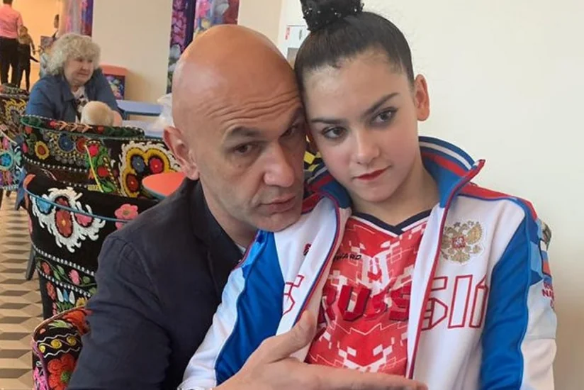 Dmitri Kramarenko: Qızımın Azərbaycan bayrağı altında çıxış etməsi nəzərdən keçirilmir