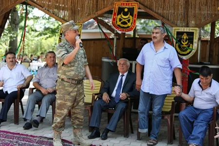 Lənkəranda istirahətdə olan aprel döyüşçülərinin bir qrupu ilə görüş keçirilib - FOTO
