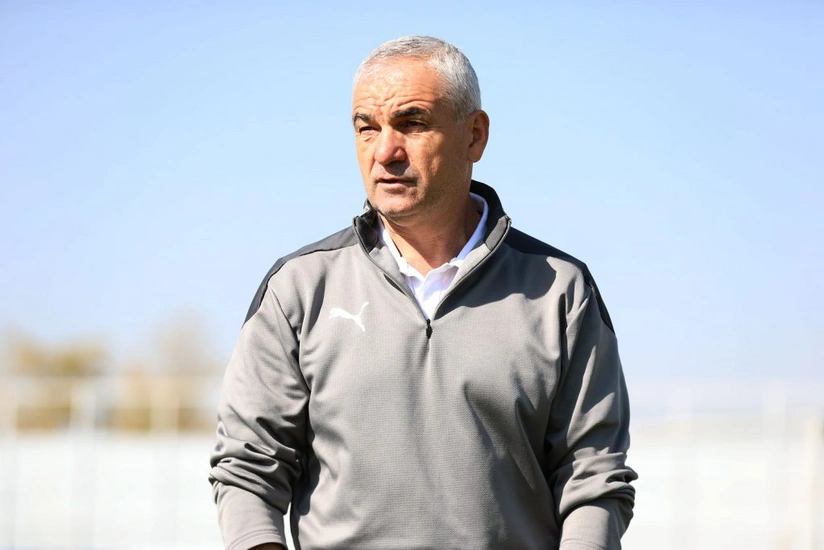 Sivassporun baş məşqçisi Qarabağla matçda azarkeşlərin olmasını istəyir