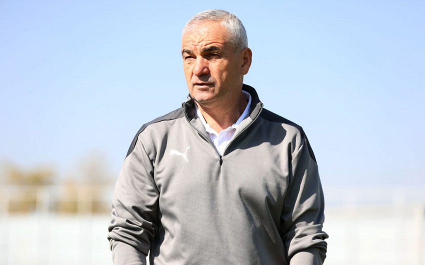 Sivassporun baş məşqçisi Qarabağla matçda azarkeşlərin olmasını istəyir