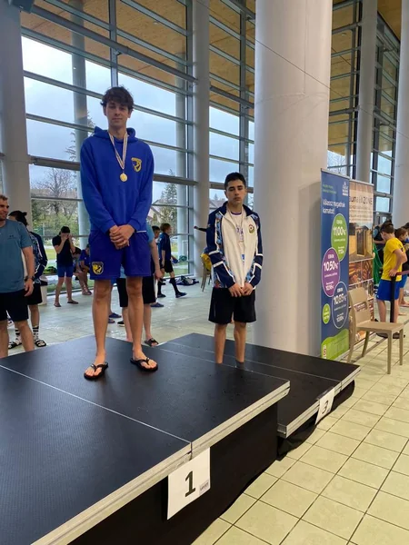 Azərbaycan üzgüçüləri Macarıstandakı beynəlxalq turnirdə 32 medal qazanıblar