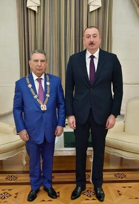 Prezident İlham Əliyev Ramiz Mehdiyevi qəbul edib və ona “Heydər Əliyev” ordenini təqdim edib - YENİLƏNİB