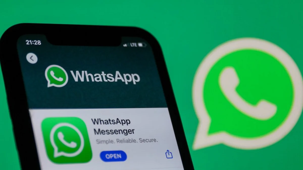 WhatsApp says safety law may shut down its service in UK