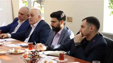 Азербайджанские компании осуществляют грузоперевозки в 51 страну
