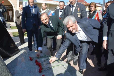 Xocalı soyqırımı İzmitdə anılıb