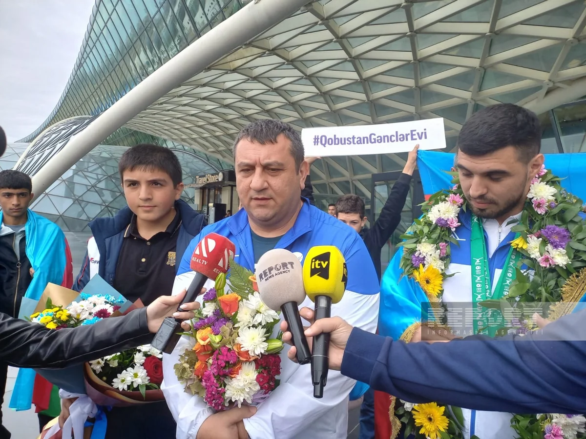 Millinin baş məşqçisi: “Dadaş Azərbaycanda ağırlıqqaldıranların lideridir”