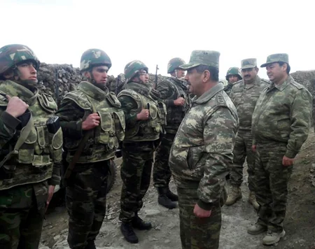 Zakir Hasanov delivers Azerbaijani President's tasks to frontline fighters