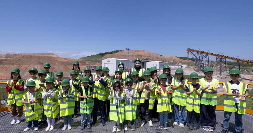 “AzerGold”un əməkdaşlarının övladları üçün qızıl mədəninə ekskursiya təşkil edilib