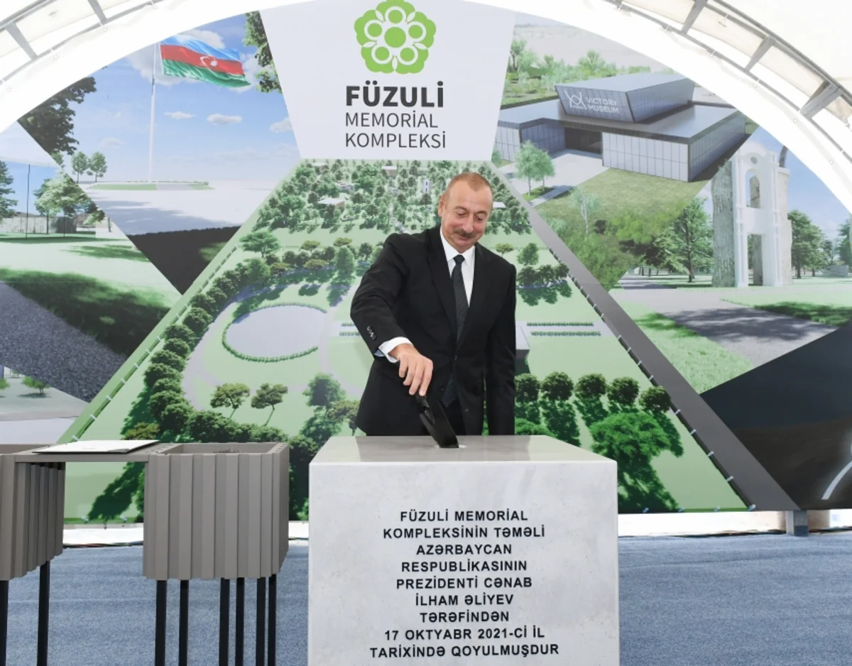 Füzuli Memorial Kompleksinin təməl daşı qoyulub