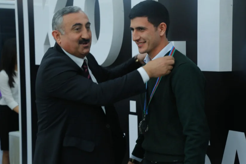 ​FUTPROQNOZ yarışmasının qalibləri mükafatlandırılıb