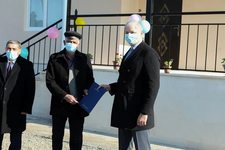 Daha 64 şəhid ailəsi və Qarabağ müharibəsi əlili evlə təmin olundu
