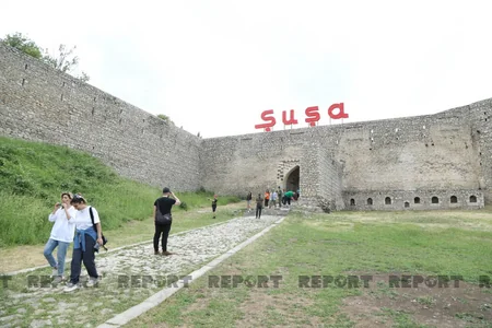 Зарубежные путешественники посетили Шушу