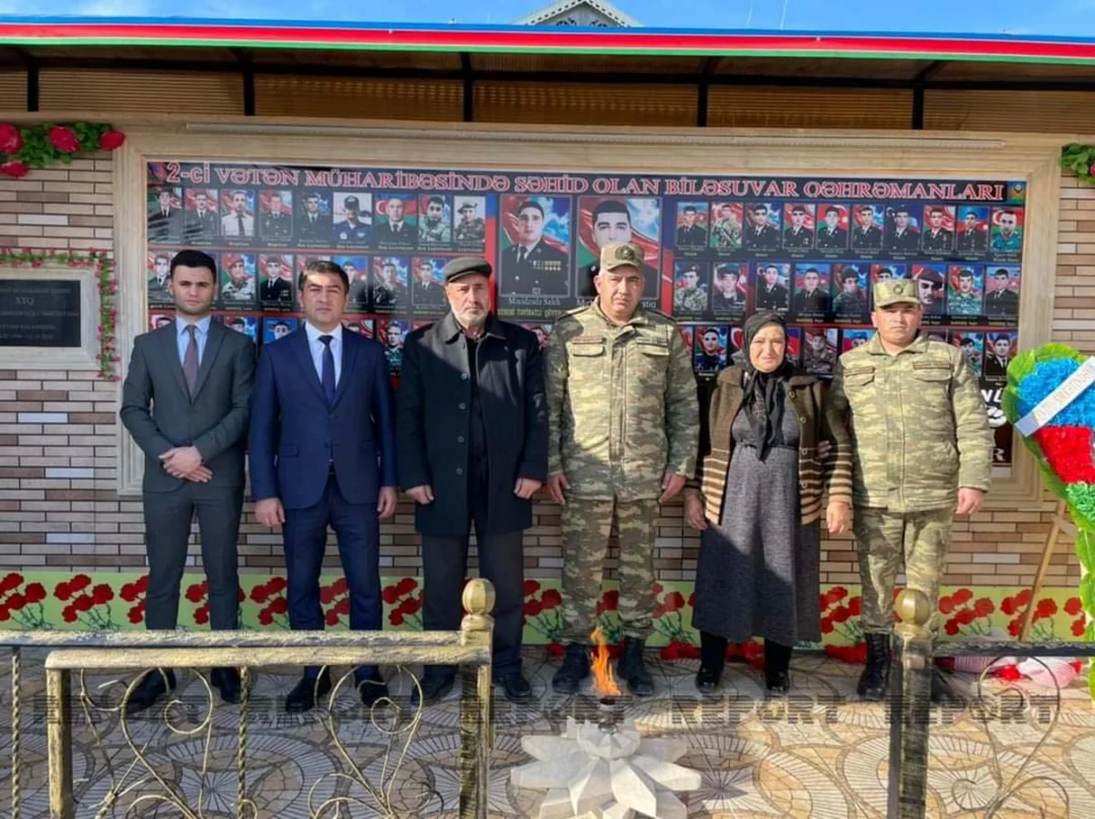 Azərbaycan bayrağı ordenli şəhidin abidə kompleksinin açılışı olub