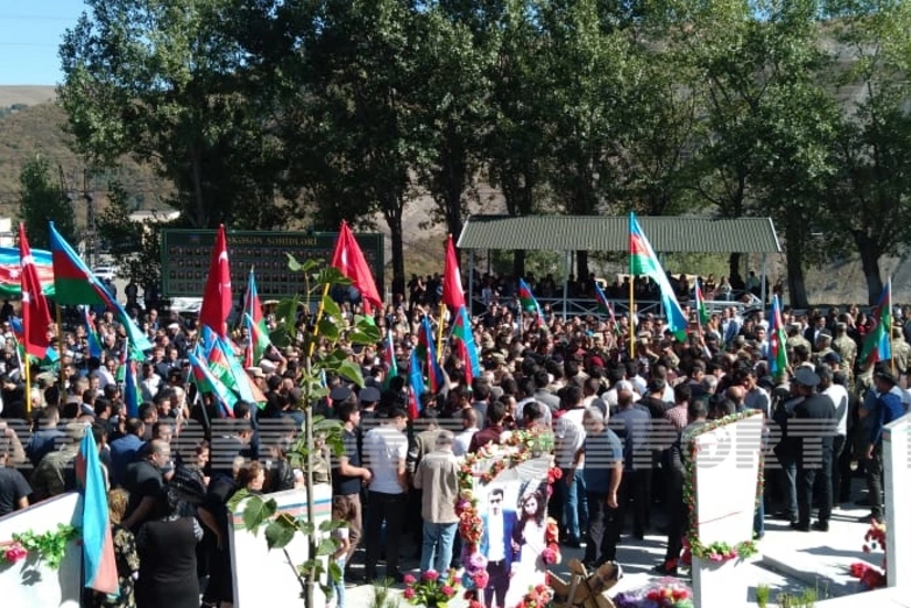 Şəhid Turxan Süleymanov Daşkəsəndə dəfn olunub