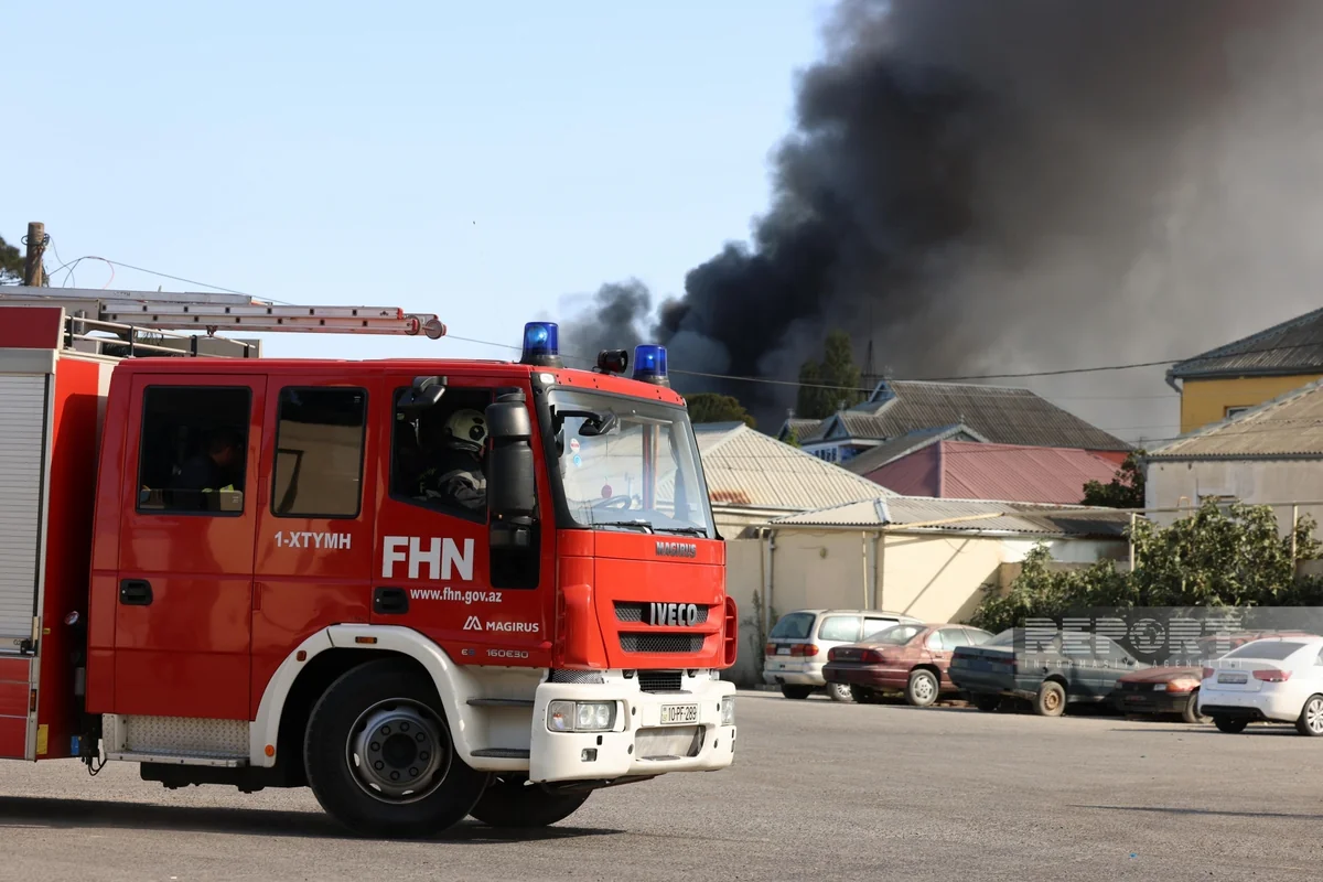 Bakıda obyektdəki yanğın tam söndürülüb, hərəkətə qoyulan məhdudiyyət götürülüb - VİDEO - YENİLƏNİB-8