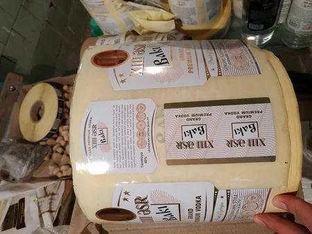 Ağstafada saxta alkoqollu içkilər hazırlayan şəxs həbs edilib