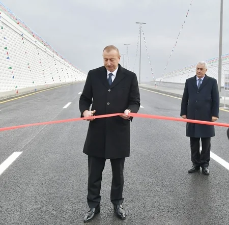 Prezident İlham Əliyev Pirşağıda avtomobil tunelinin açılışında iştirak edib - YENİLƏNİB
