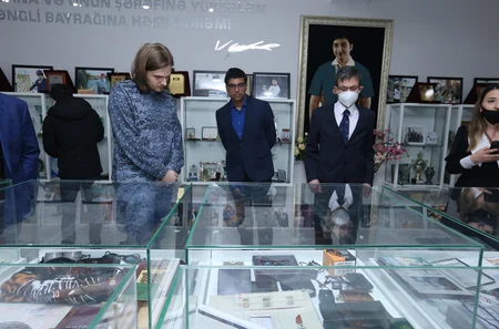 Memorial iştirakçıları Vüqar Həşimov Şahmat Akademiyasını ziyarət ediblər