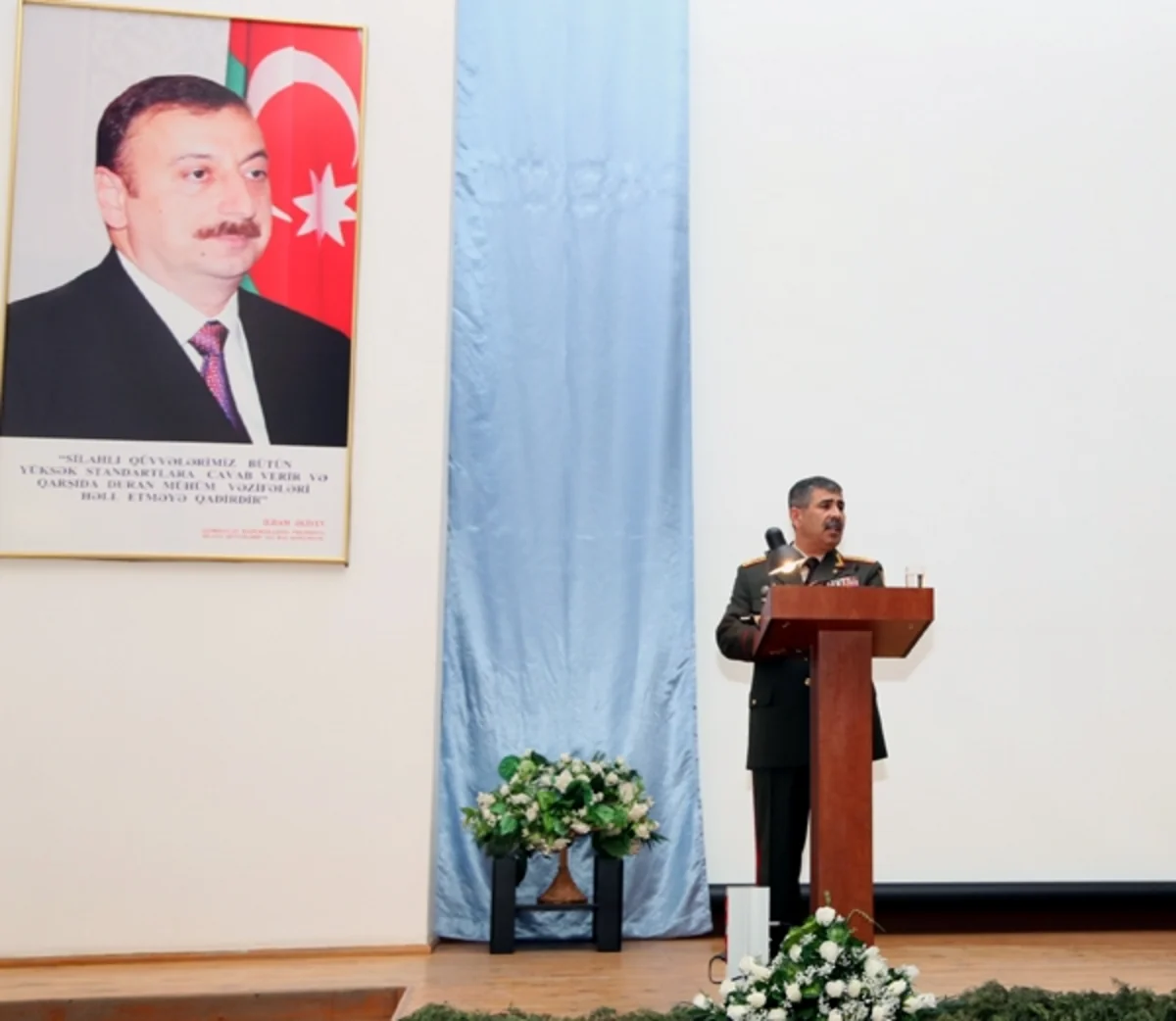 Zakir Həsənov: “ Silahlı Qüvvələrimizin bölmələri qoşunların təmas xəttində tam üstünlüyə nail olub” - FOTO