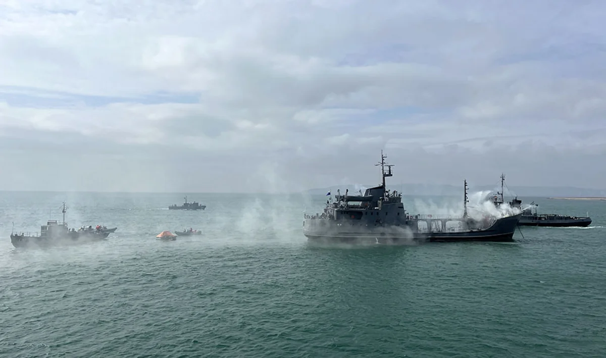 Azerbaijan’s combat ships destroy enemy's imaginary surface and air targets