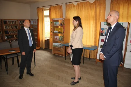 Anar Kərimov Göytəpədə milli memarlıq üslubunda tikilmiş pravoslav kilsəsini ziyarət edib