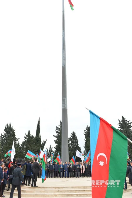 Lənkəranda Dövlət Bayrağı günü qeyd olunub - FOTO