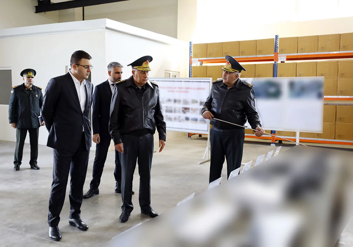 Baş Qərargah rəisi orduda rabitə vasitələri və informasiya texnologiyalarının təkmilləşdirilməsi tapşırığını verib