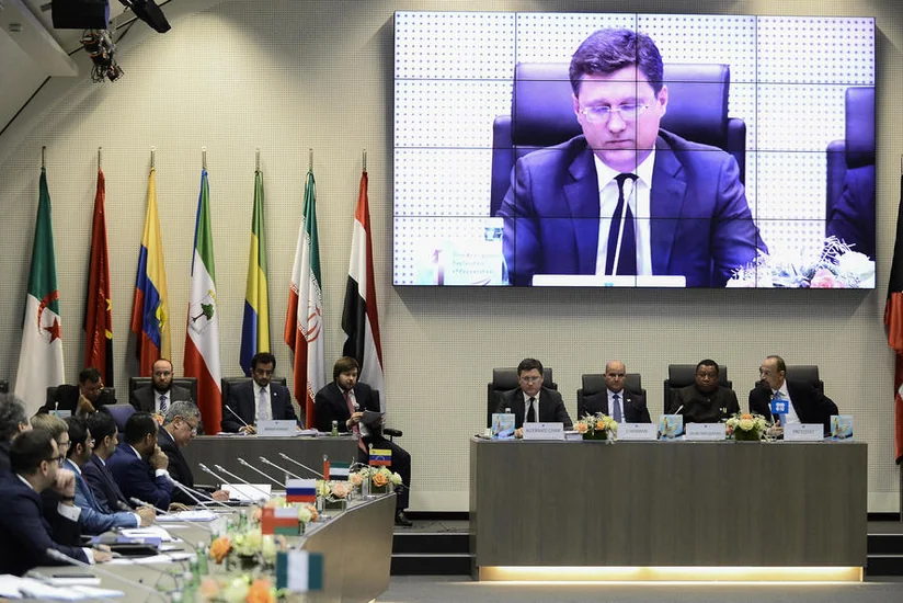 Министры мониторинга ОПЕК+ приступили к обсуждению ситуации на рынке нефти