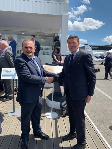 Azerbaijan and France will jointly produce armored vehicles and radiolocation systems