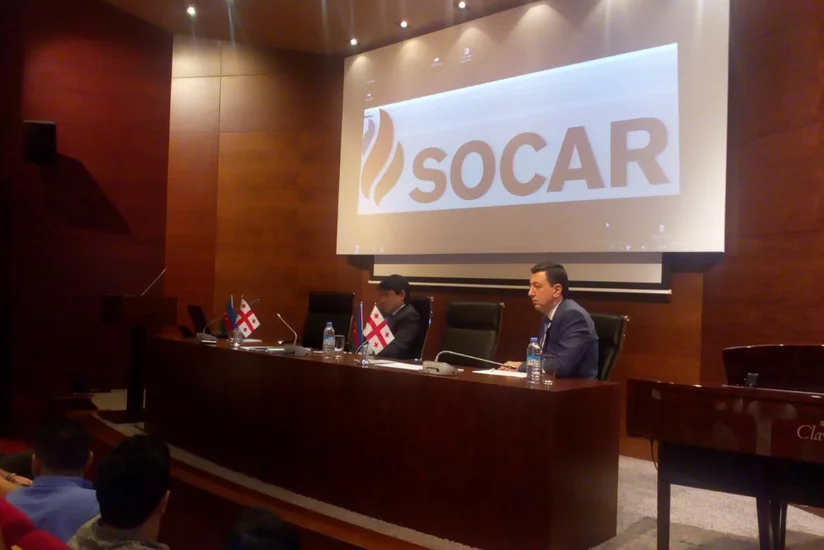 Fuad Muradov Gürcüstanda təhsil alan azərbaycanlı tələbələrlə görüşüb